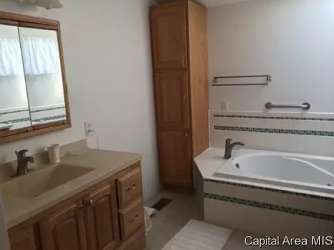 887 Kamm Rd, Springfield, IL 62707 photo 13