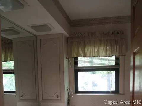 212 Maple Grv, Springfield, IL 62712 photo 12