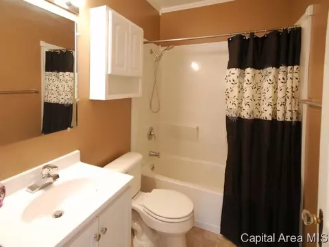 2401 N Grand Ave E, Springfield, IL 62702 photo 11