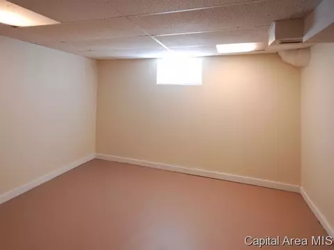 2401 N Grand Ave E, Springfield, IL 62702 photo 15