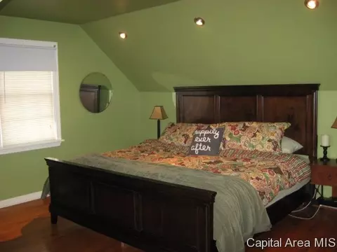 1906 N 6th St, Springfield, IL 62702 photo 8