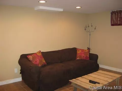 1906 N 6th St, Springfield, IL 62702 photo 17