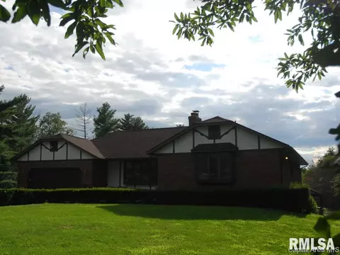 1 Timberline Dr, Springfield, IL 62711 photo 3
