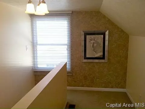 2112 Sangamon Ave, Springfield, IL 62702 photo 13