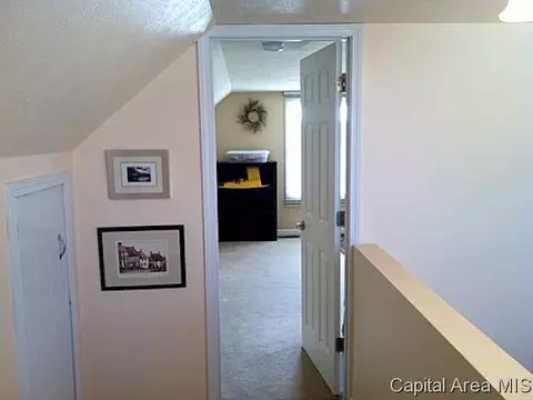2112 Sangamon Ave, Springfield, IL 62702 photo 14