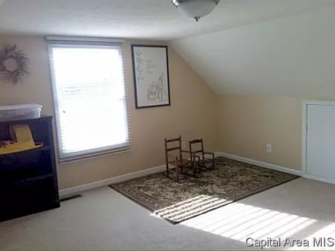 2112 Sangamon Ave, Springfield, IL 62702 photo 11