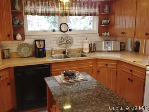 94 Circle Dr, Springfield, IL 62703 photo 7