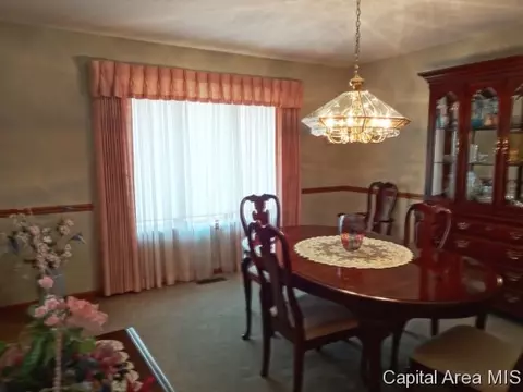 1604 Bent Oak, Springfield, IL 62704 photo 9