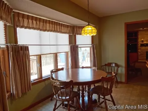 1604 Bent Oak, Springfield, IL 62704 photo 8