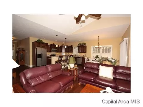 1 Niblick Ln, Springfield, IL 62707 photo 5