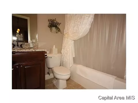 1 Niblick Ln, Springfield, IL 62707 photo 9