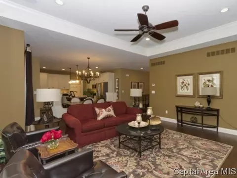 3952 Waterstone Way, Springfield, IL 62711 photo 9