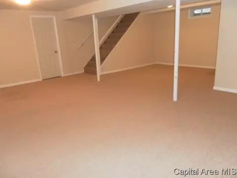 101 Nottingham Rd, Springfield, IL 62704 photo 13