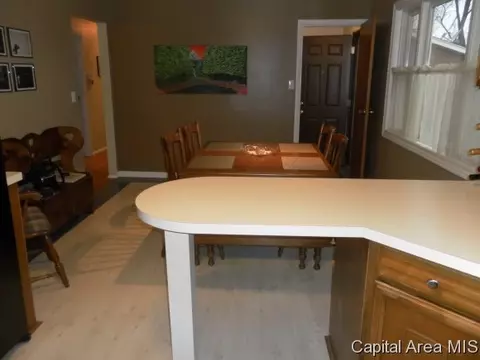 101 Nottingham Rd, Springfield, IL 62704 photo 7