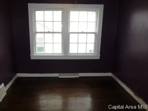 2413 S 7th Street St, Springfield, IL 62703 photo 8