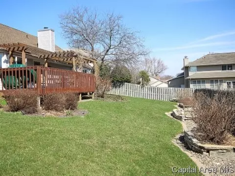 604 N Durkin Dr, Springfield, IL 62702 photo 23