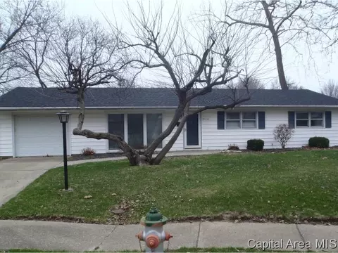 2150 Warwick, Springfield, IL 62704 photo 1