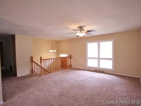 623 Kenyon, Springfield, IL 62704 photo 2