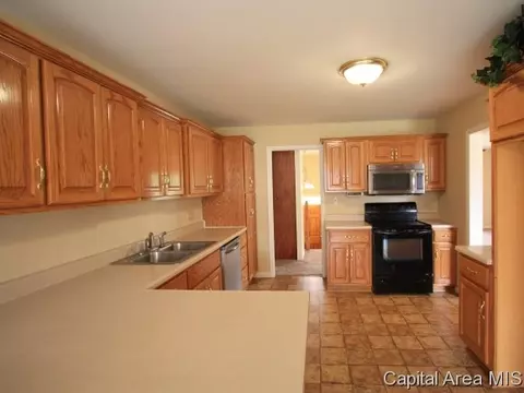 623 Kenyon, Springfield, IL 62704 photo 7
