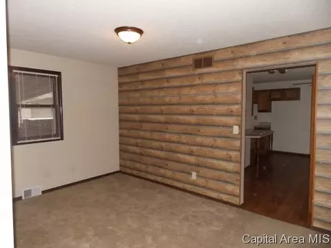 306 E Sycamore, Thayer, IL 62689 photo 6