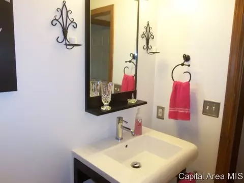 4512 Venetian Dr, Springfield, IL 62703 photo 15
