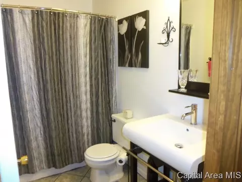 4512 Venetian Dr, Springfield, IL 62703 photo 14