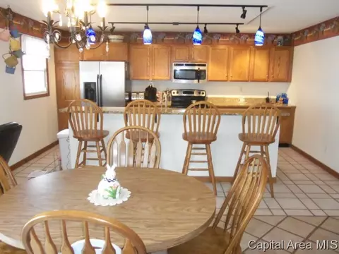 4512 Venetian Dr, Springfield, IL 62703 photo 7
