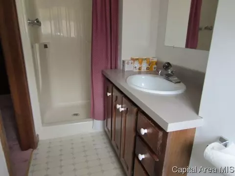 135 White Birch Rd, Springfield, IL 62712 photo 10