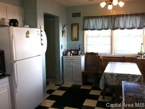 1809 Grant, Springfield, IL 62703 photo 9
