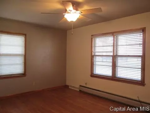 18 East Park, Winchester, IL 62694 photo 8