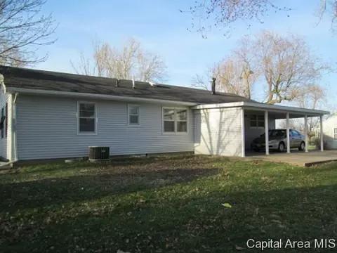 18 East Park, Winchester, IL 62694 photo 3