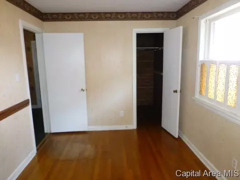 802 Outer Park Dr, Springfield, IL 62704 photo 7