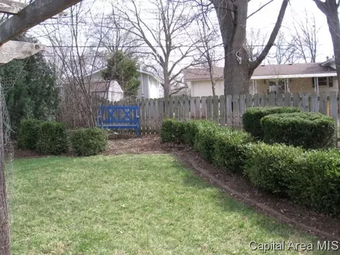 614 Kenyon Dr, Springfield, IL 62704 photo 19