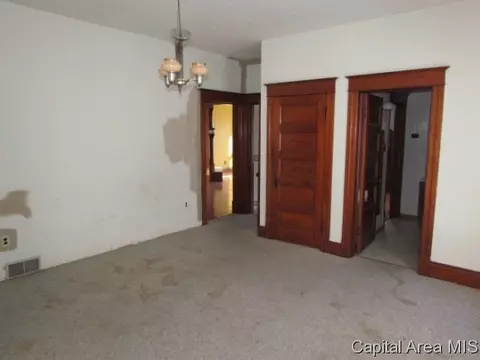 917 N 3rd St, Springfield, IL 62702 photo 3