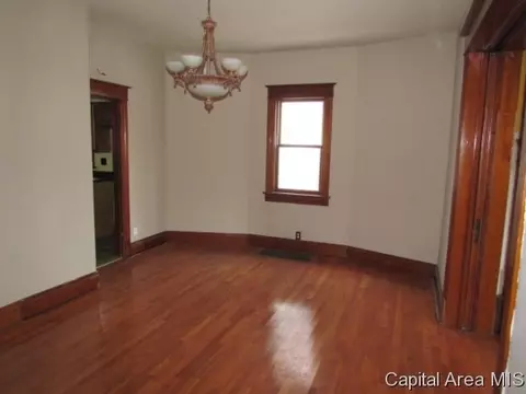 917 N 3rd St, Springfield, IL 62702 photo 6
