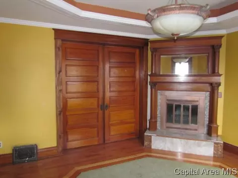 917 N 3rd St, Springfield, IL 62702 photo 17