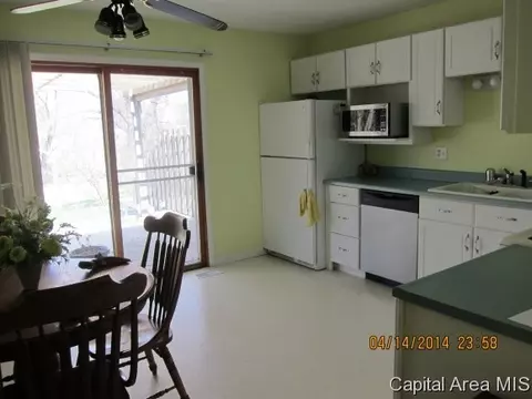 2621 Delaware, Springfield, IL 62702 photo 6