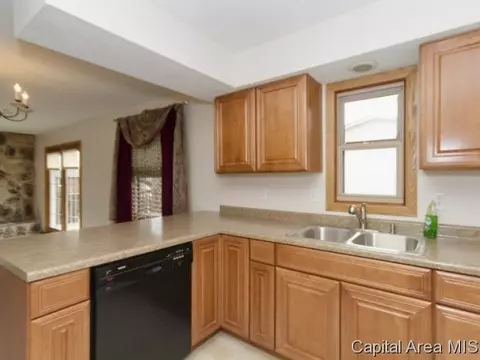 3101 Angelo, Springfield, IL 62707 photo 5