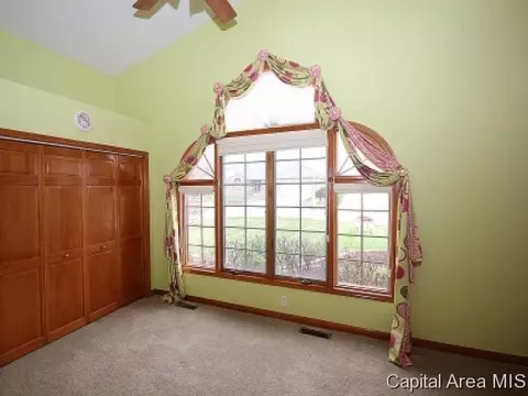 7401 Wentworth Dr, Springfield, IL 62711 photo 13