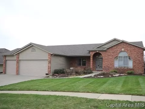 7401 Wentworth Dr, Springfield, IL 62711 photo 1