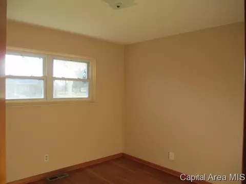 24 Birch Dr, Chatham, IL 62629 photo 10