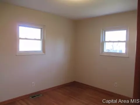 24 Birch Dr, Chatham, IL 62629 photo 11