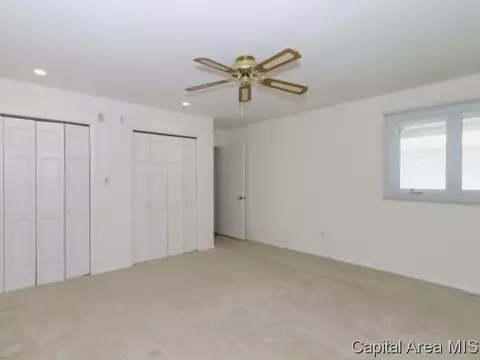 7 Karl Ln, Springfield, IL 62702 photo 11