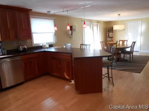 8025 Hunt Rd, Springfield, IL 62712 photo 7