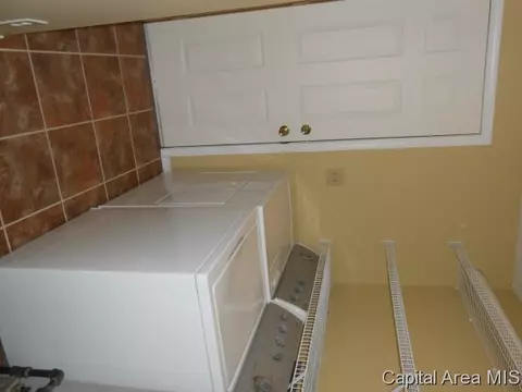 8025 Hunt Rd, Springfield, IL 62712 photo 15