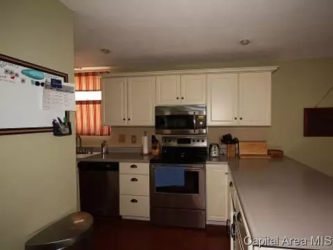 1600 Holmes Ave, Springfield, IL 62704 photo 9