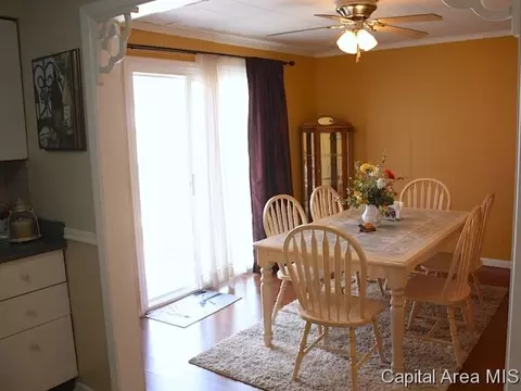 1800 Fairfield Dr, Springfield, IL 62702 photo 8