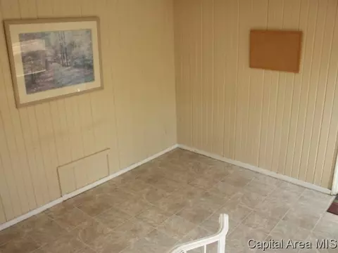1800 Fairfield Dr, Springfield, IL 62702 photo 13