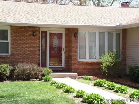 3308 Jennings Dr, Springfield, IL 62704 photo 2