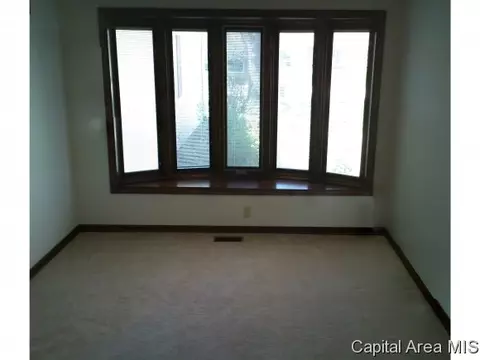 3308 Jennings Dr, Springfield, IL 62704 photo 5